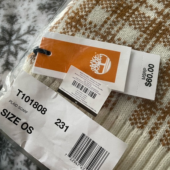 BNWT, in package, Unisex Timberland Tan & Cream Plaid Scarf OS - Picture 3 of 4